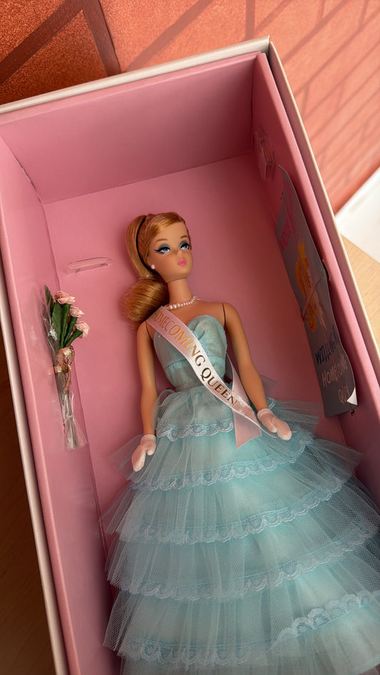 Homecoming Queen™ Barbie® Doll (2015)