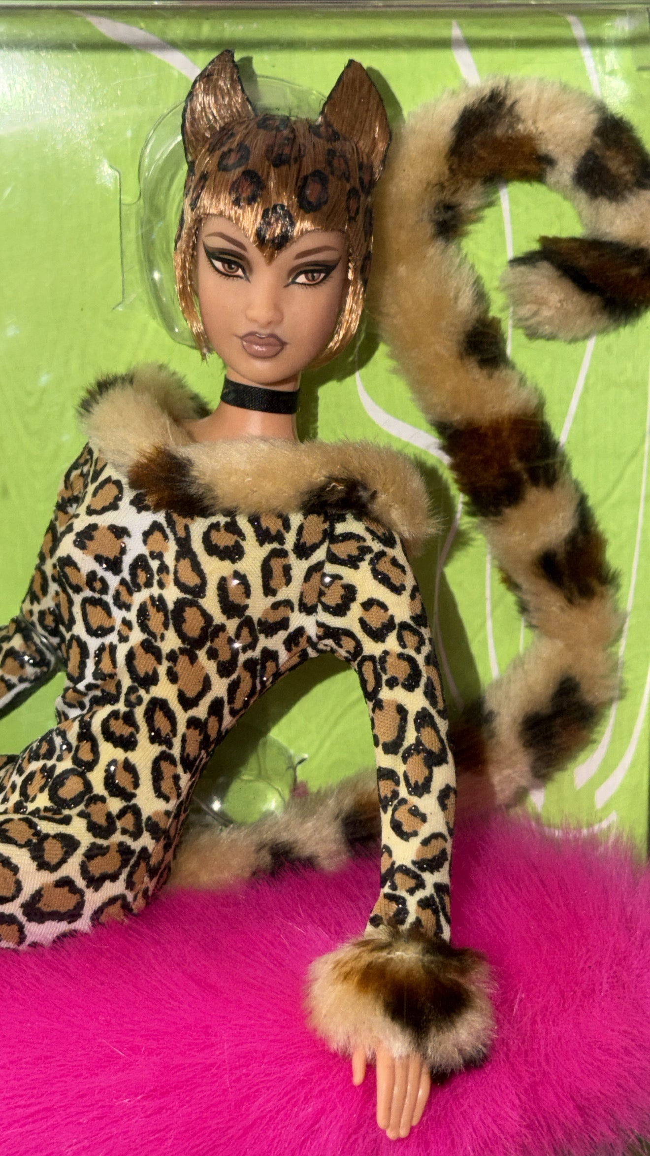 Lounge Kitties™ - Leopard (2004)