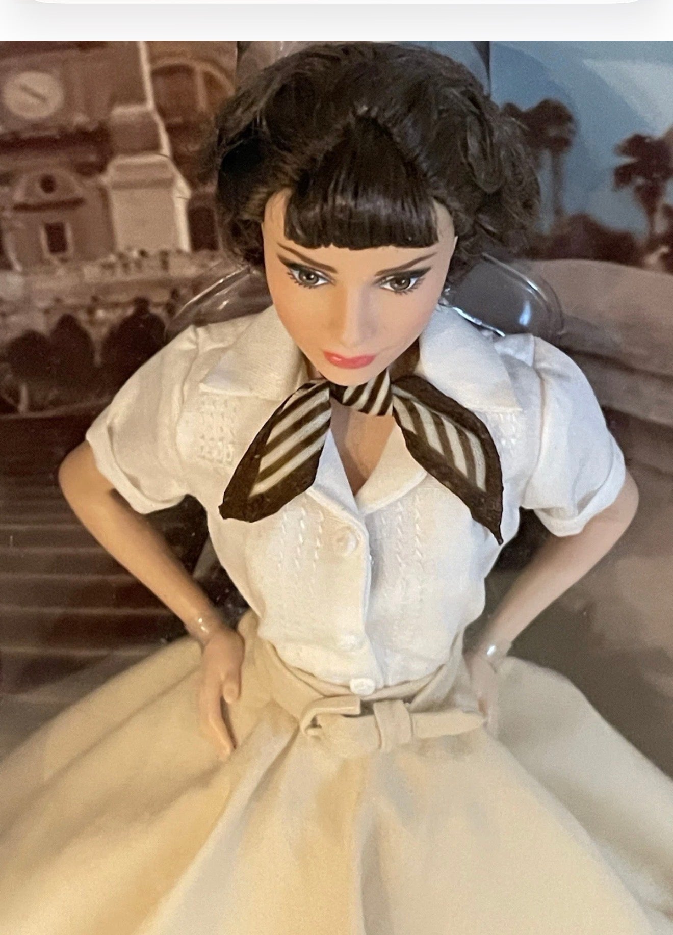 Audrey Hepburn™ in Roman Holiday Doll (2013)