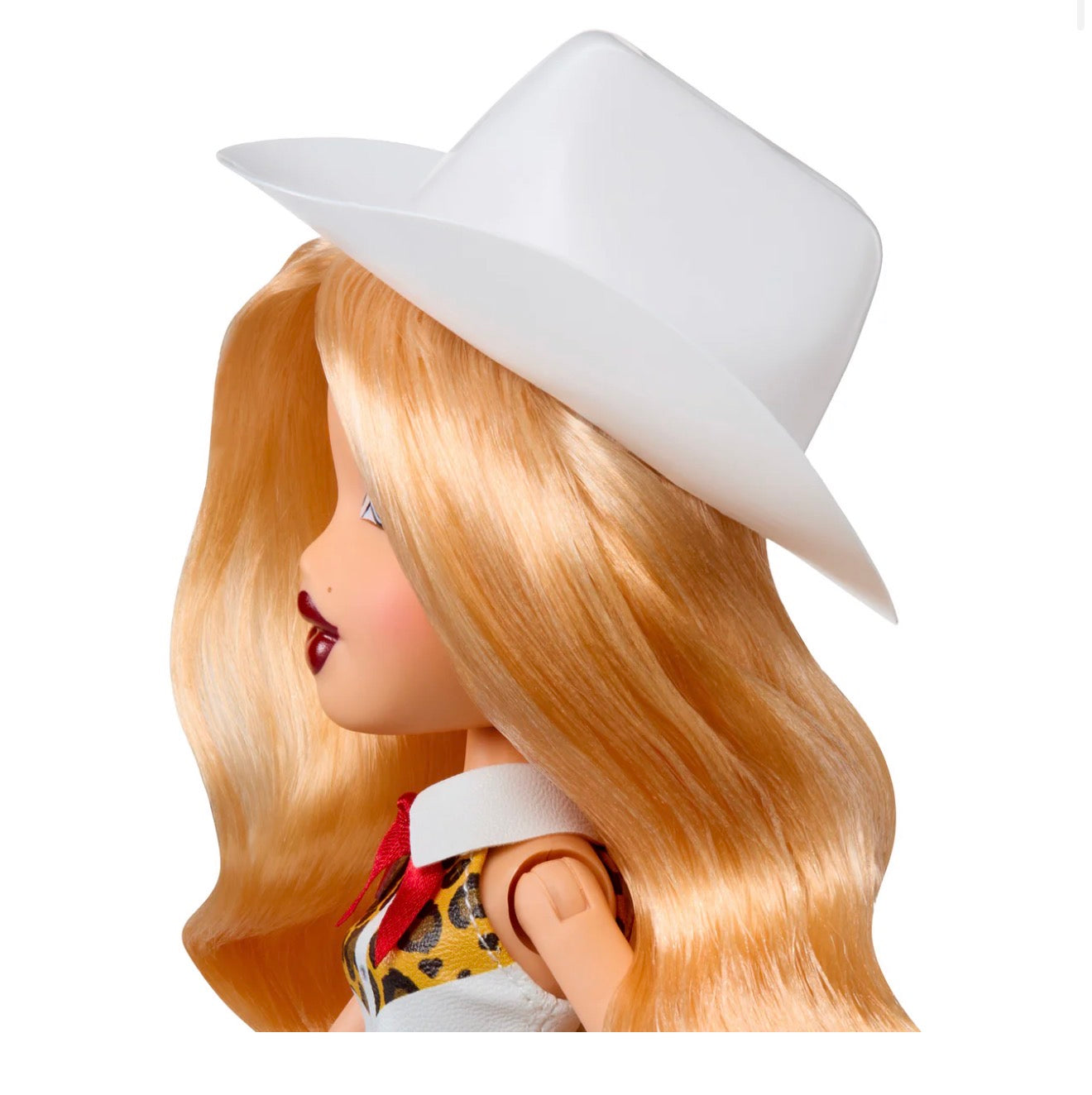 BRATZ SASSY STAMPEDE DOLL - CLOE (2026)