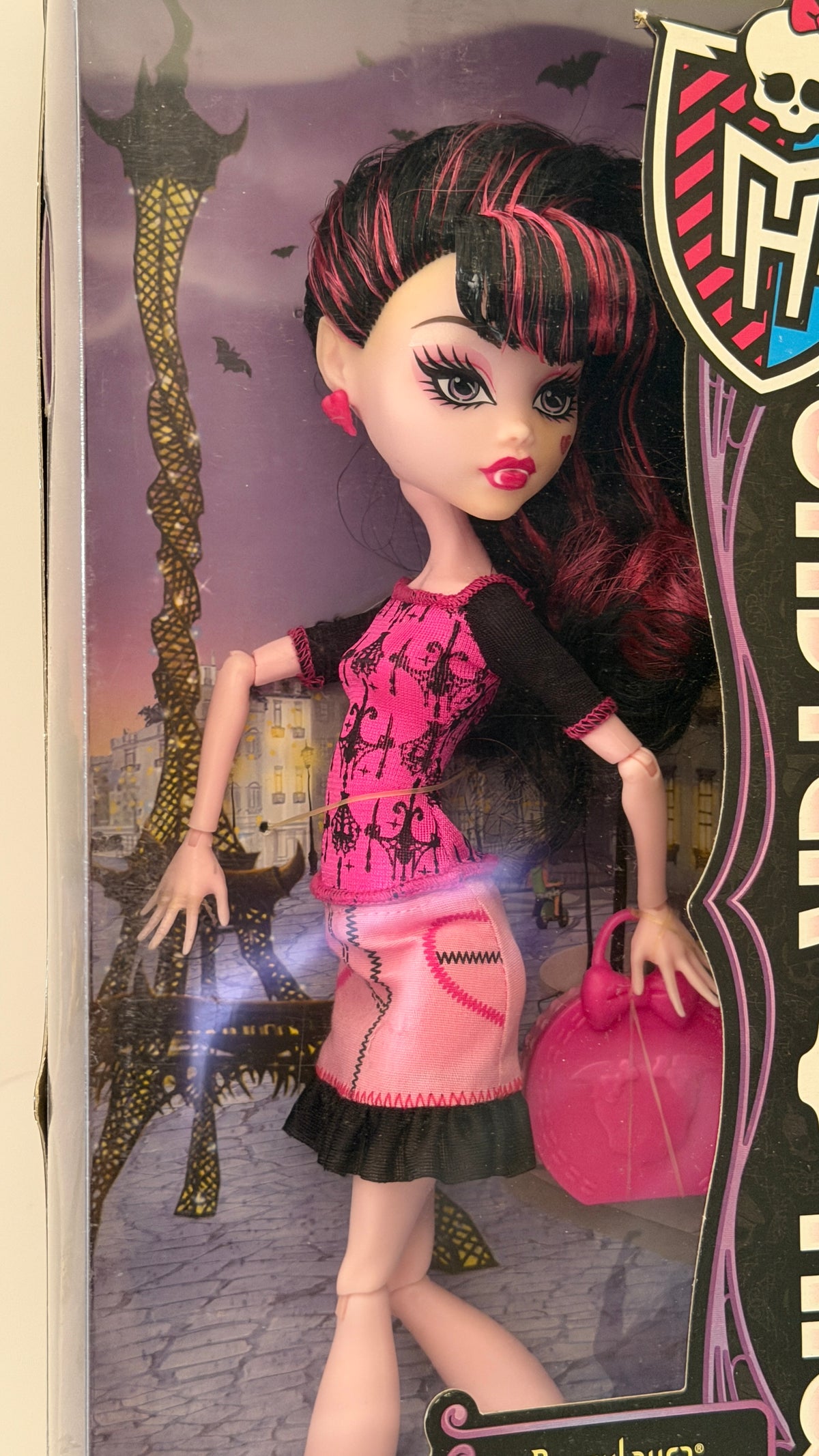 Monster High Scaris: City of Frights - Draculaura (2012)