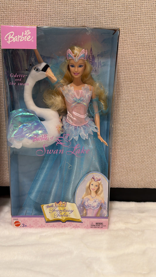 Barbie® of Swan Princess Odette and swan (2003)