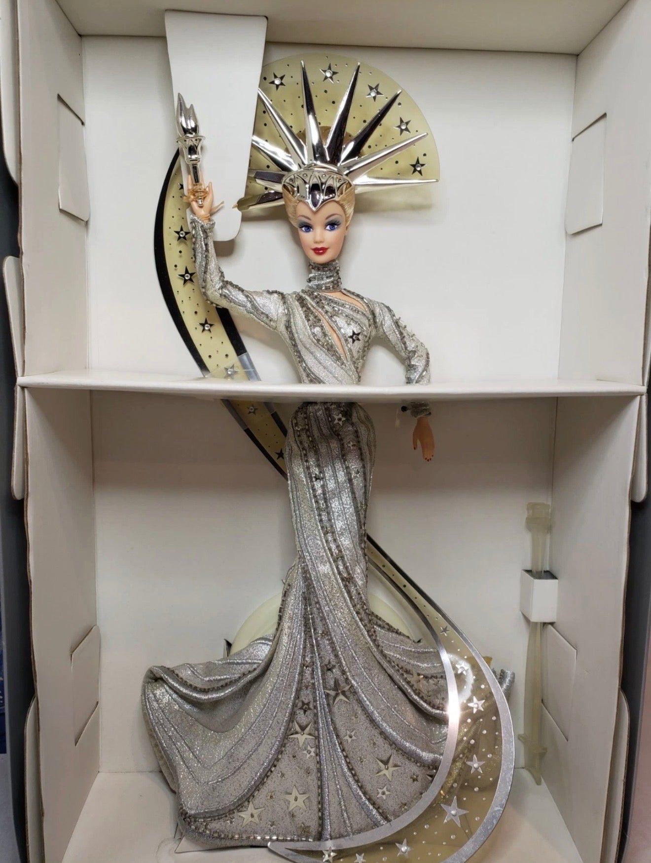 Lady Liberty™ Barbie® Doll (2000)