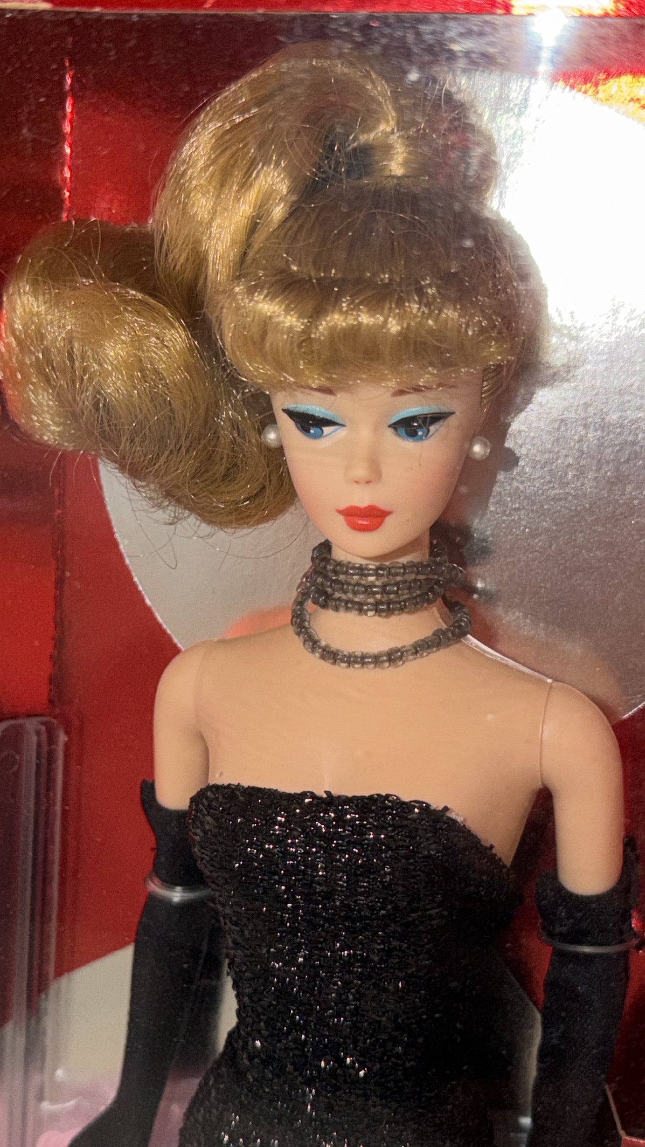 Solo in the Spotlight® Barbie® Doll - Brunette (1995)