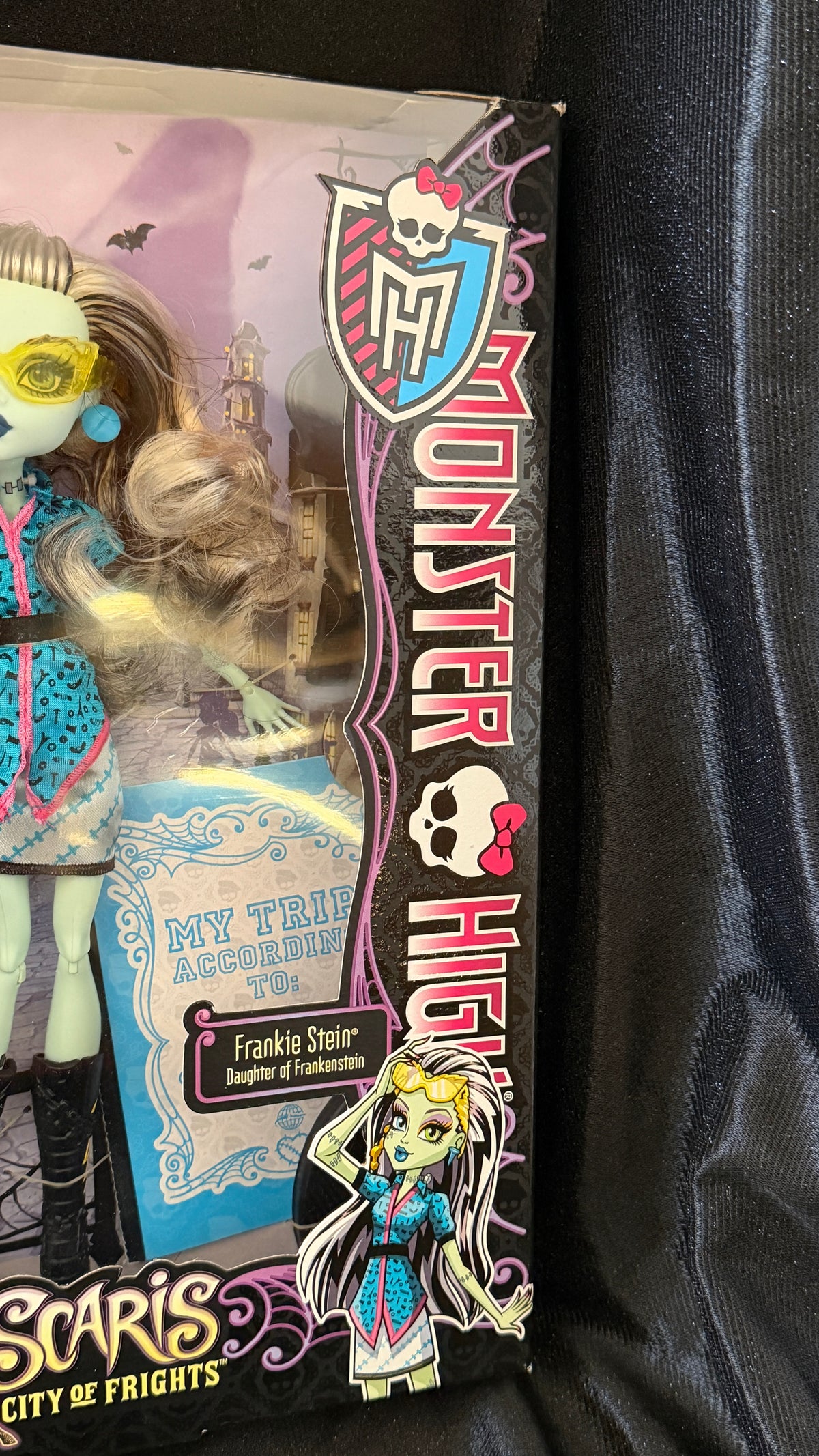 Monster High Scaris: City of Frights - Frankie Stein (2012)