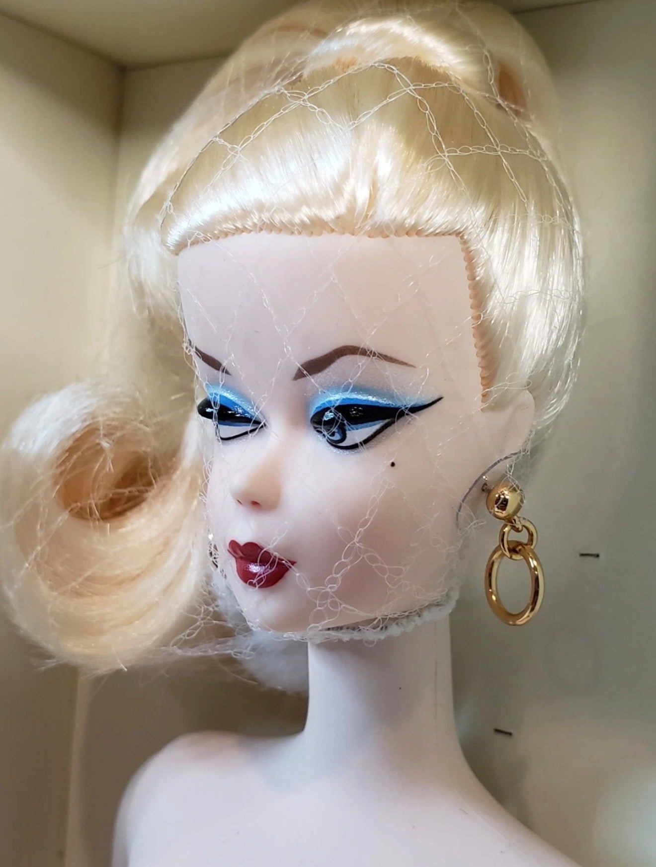 Debut™ Barbie® Doll-Caucasian (2009)