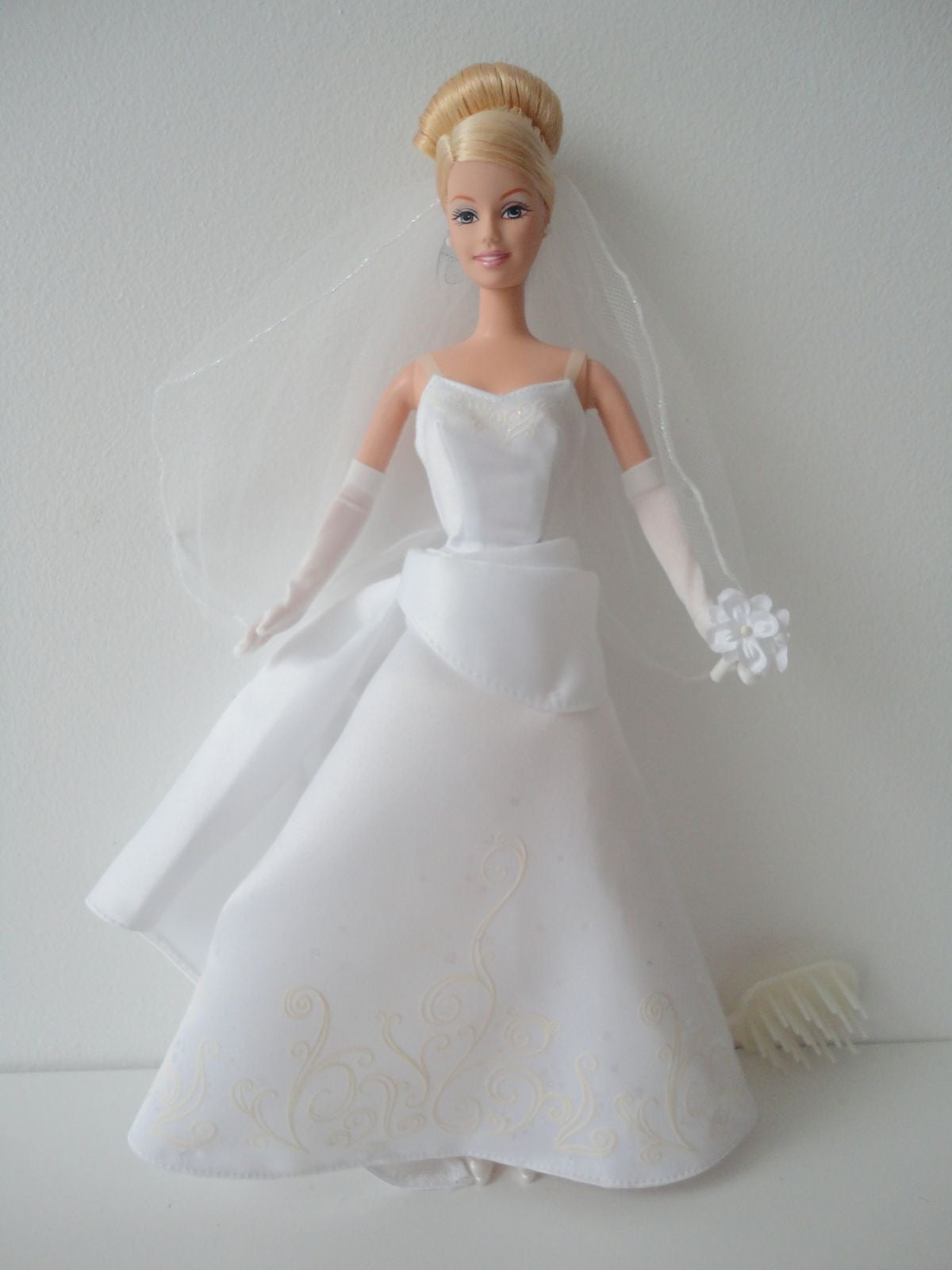 Wedding Wishes Barbie Doll (2003)