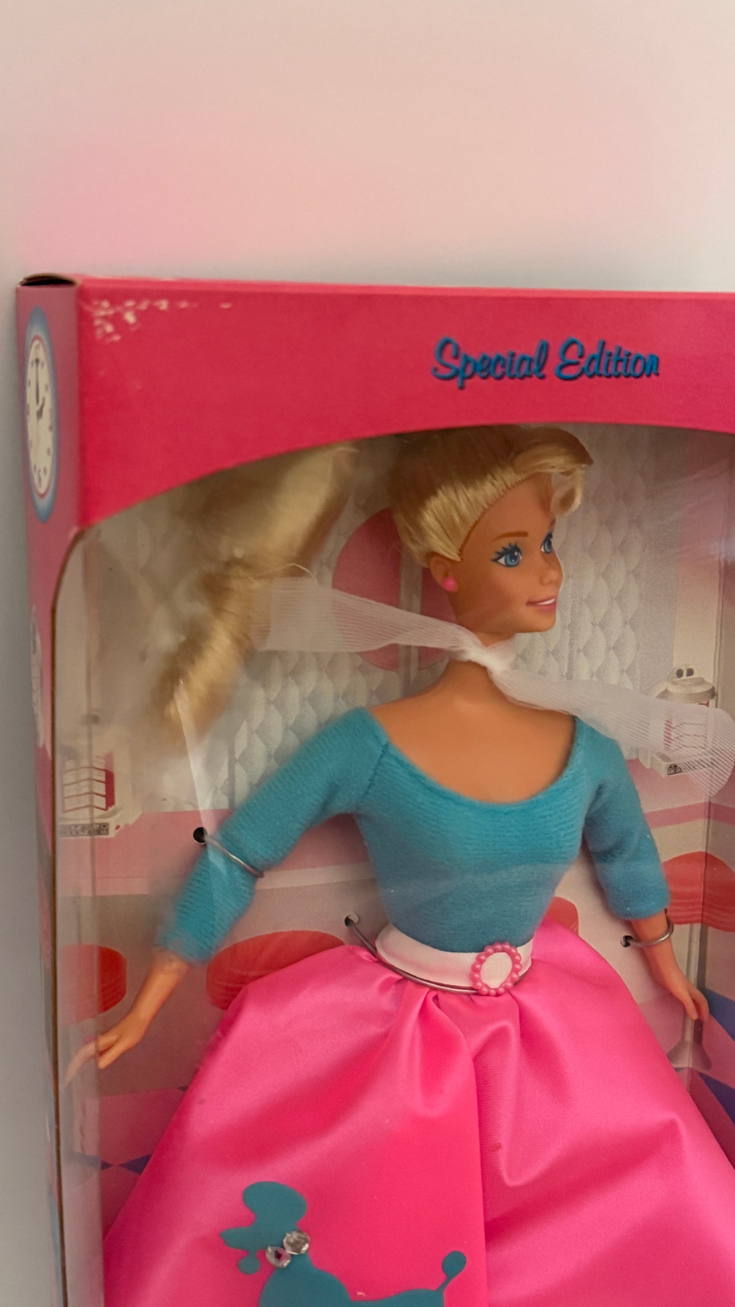 Fifties Fun Barbie Doll (1996)