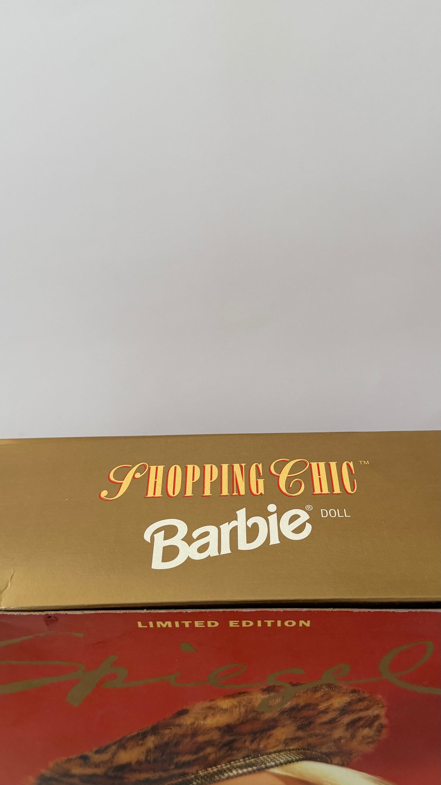 Shopping Chic Barbie Doll (1995)