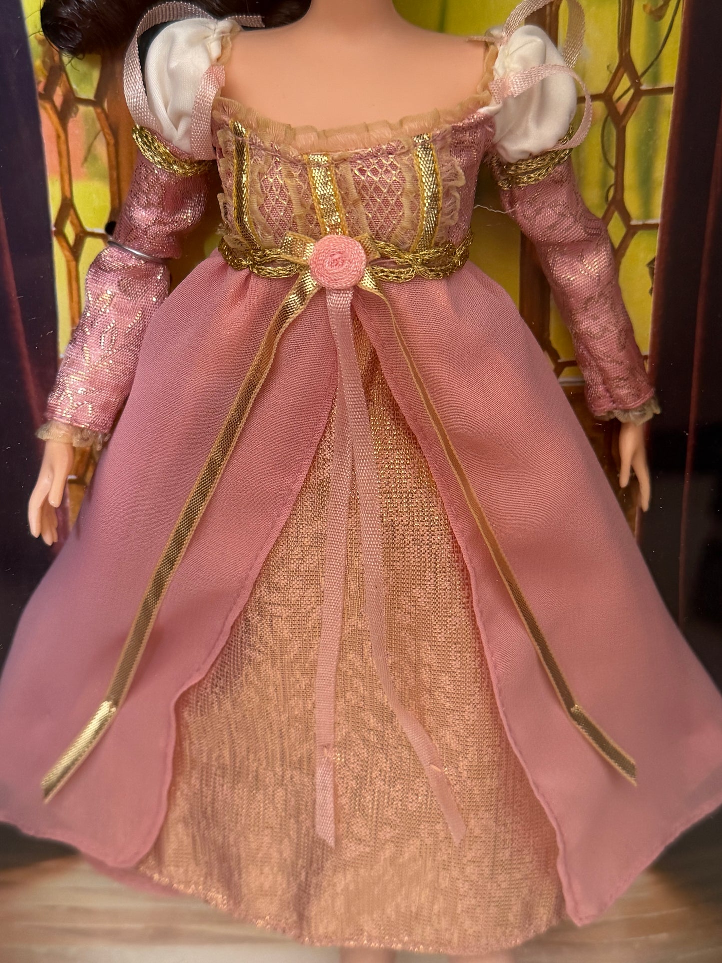 Barbie® Doll as Julieta (2004)