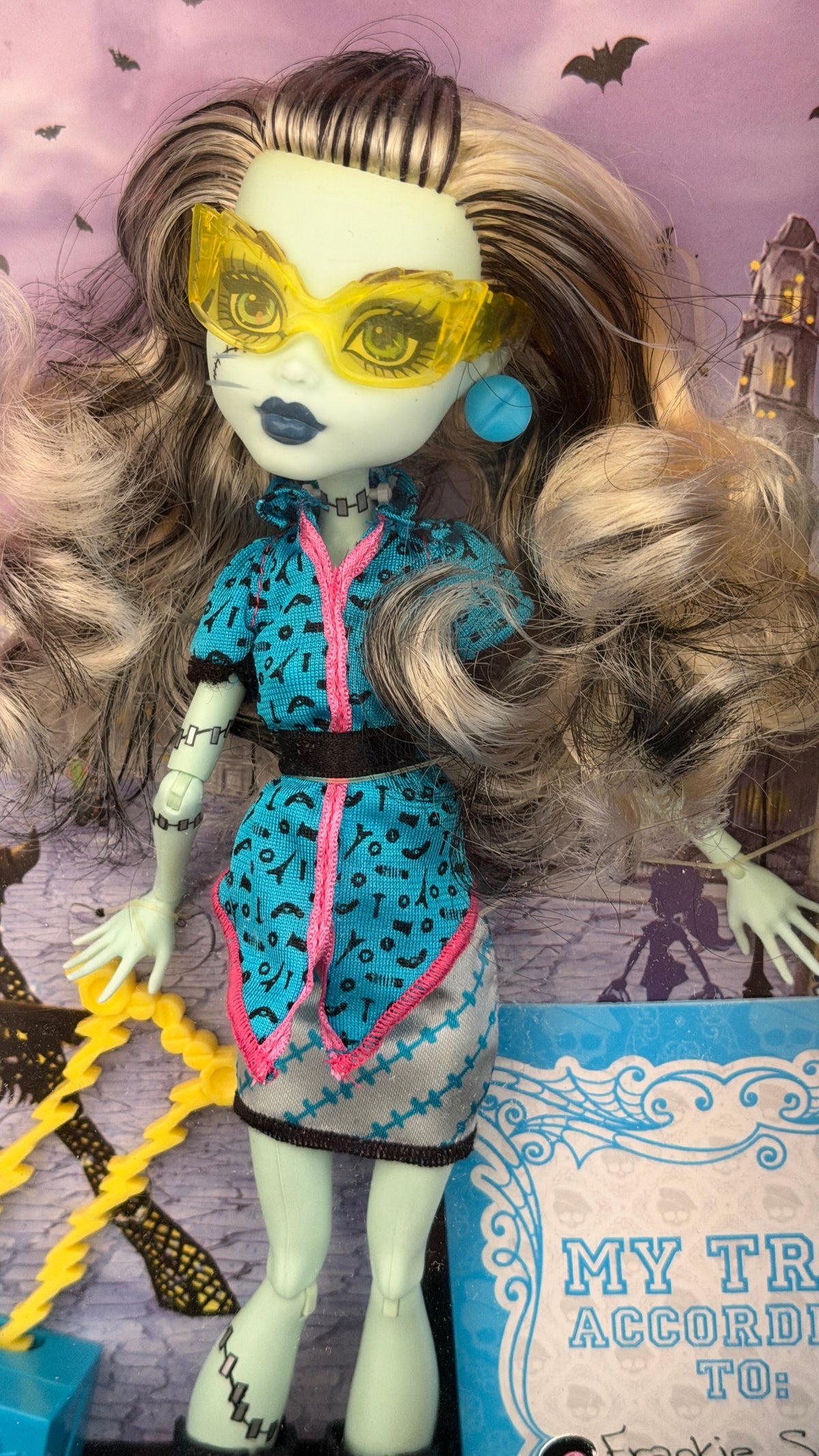 Monster High Scaris: City of Frights - Frankie Stein (2012)