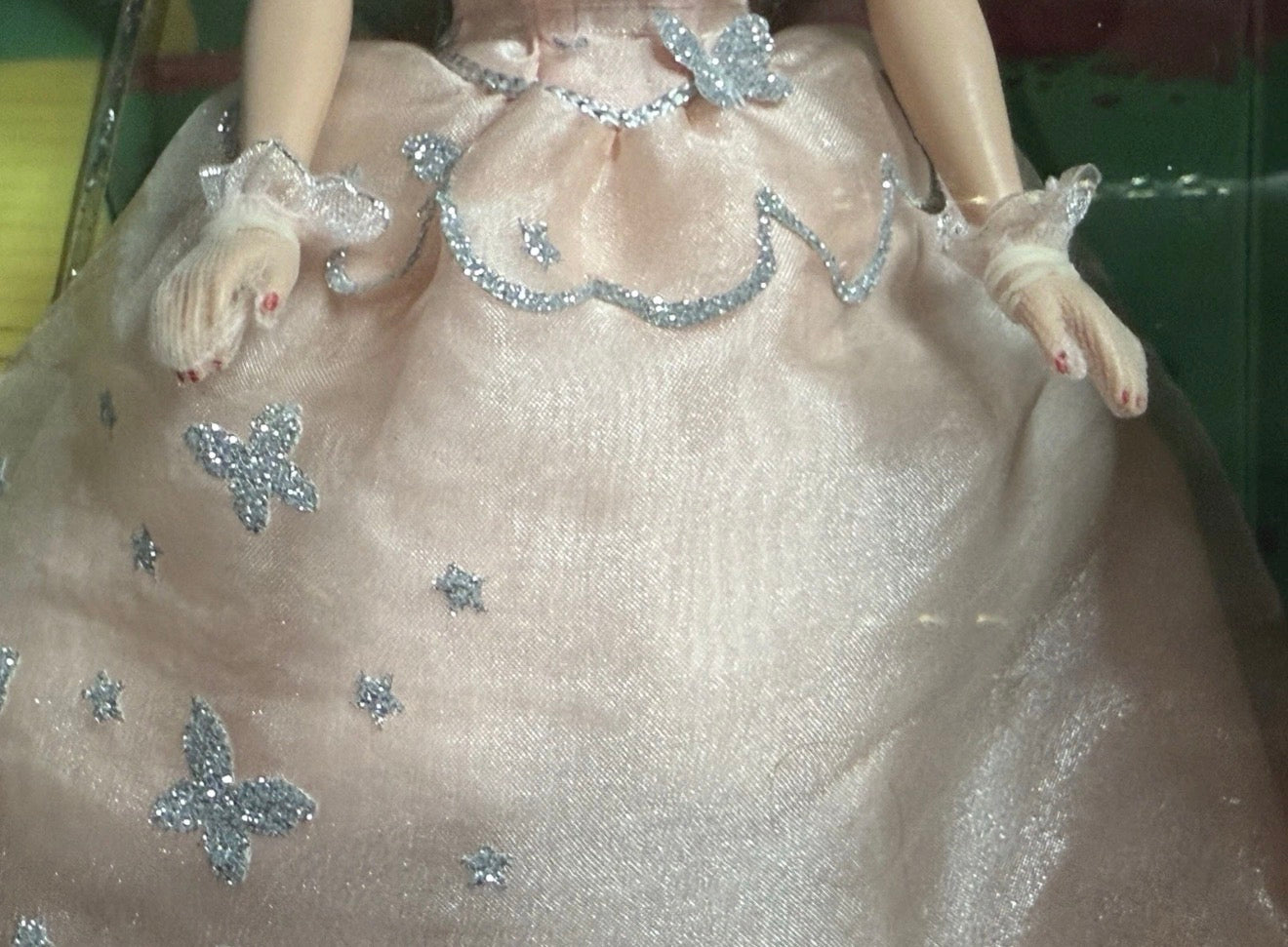 The Wizard of Oz™ Glinda Barbie® Doll (2010)