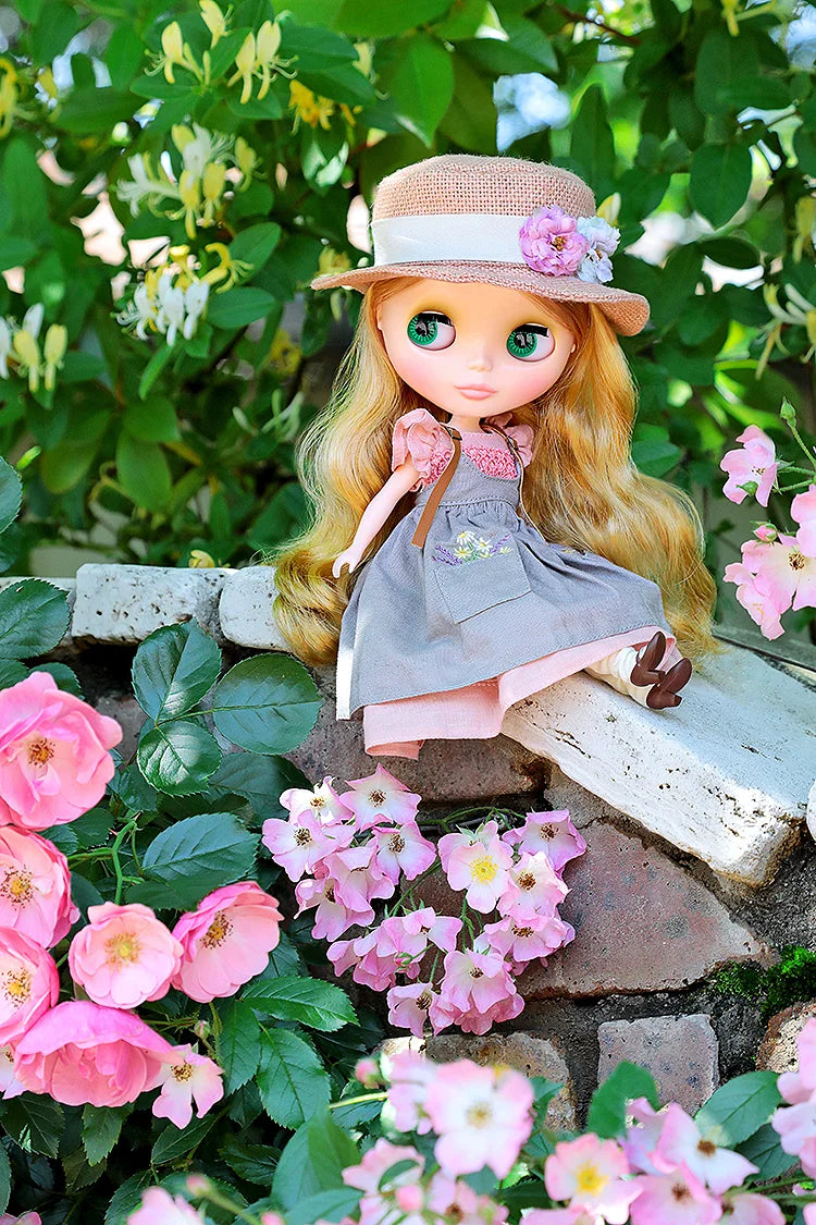 Neo Blythe - Chloris Country Life (2024)