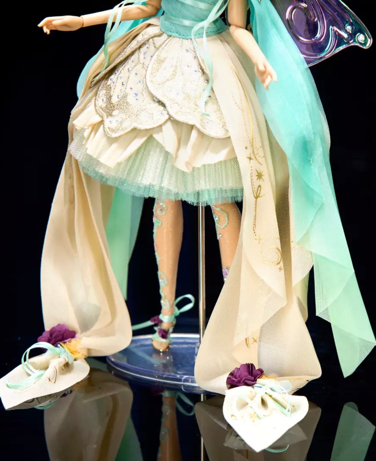 Tinker Bell Limited Edition Doll – Disney Designer Collection (2025)