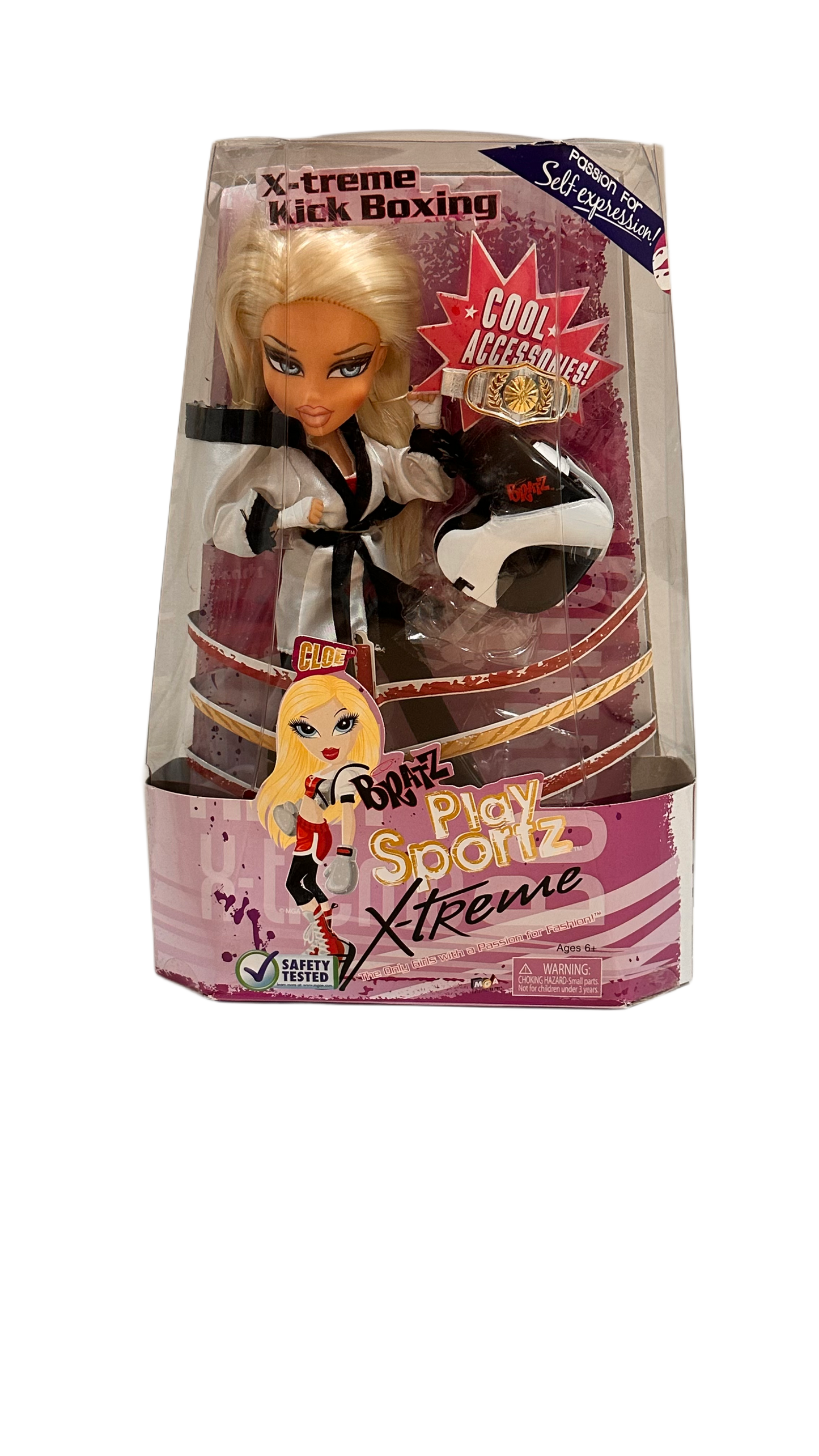 Play Sportz X-treme Kick Boxing Cloe (2008)