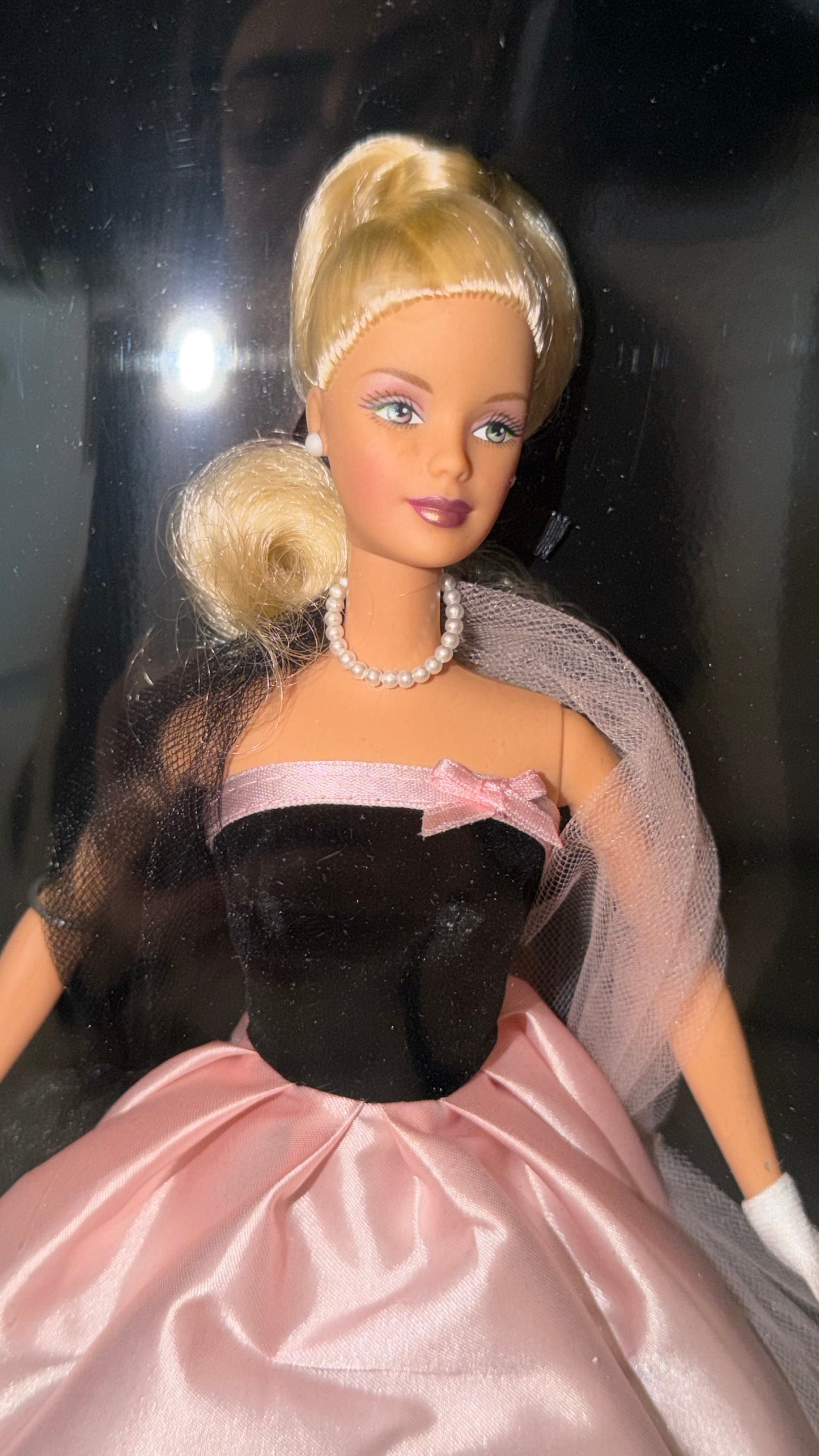 Timeless Silhouette Blonde Barbie Doll (2000)