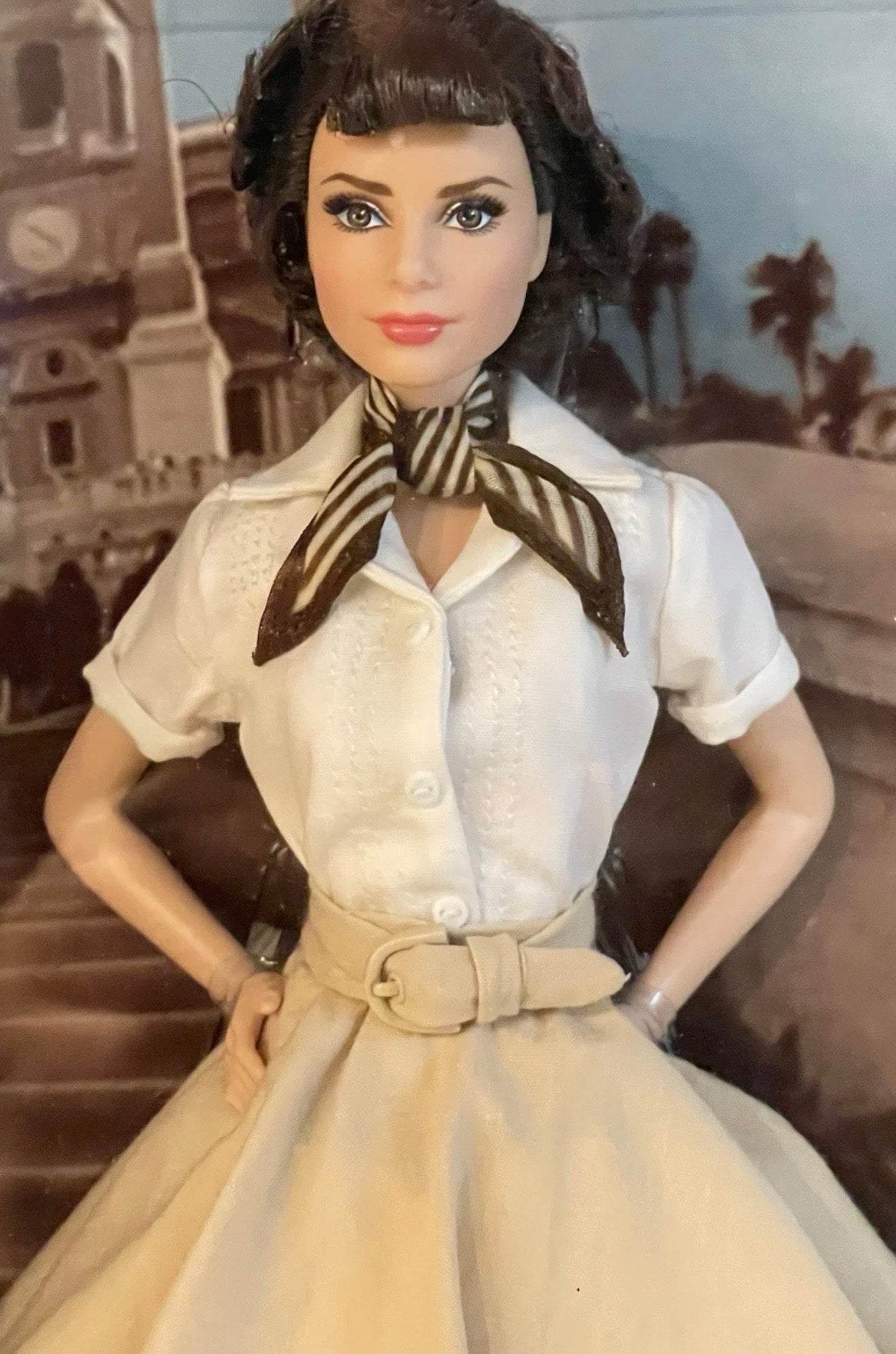 Audrey Hepburn™ in Roman Holiday Doll (2013)