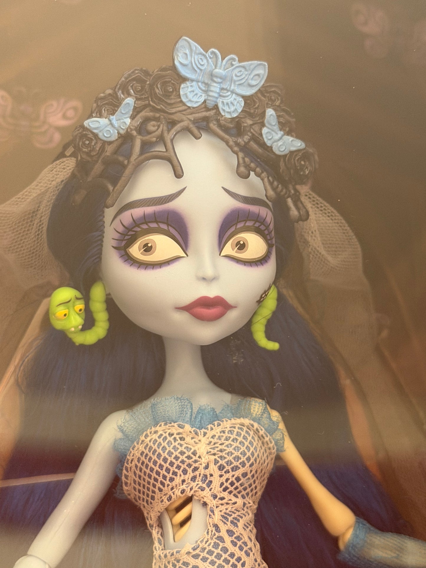 Monster High Skullector Corpse Bride Collectible Doll, Emily in Gothic Wedding Dress With Veil (2025)